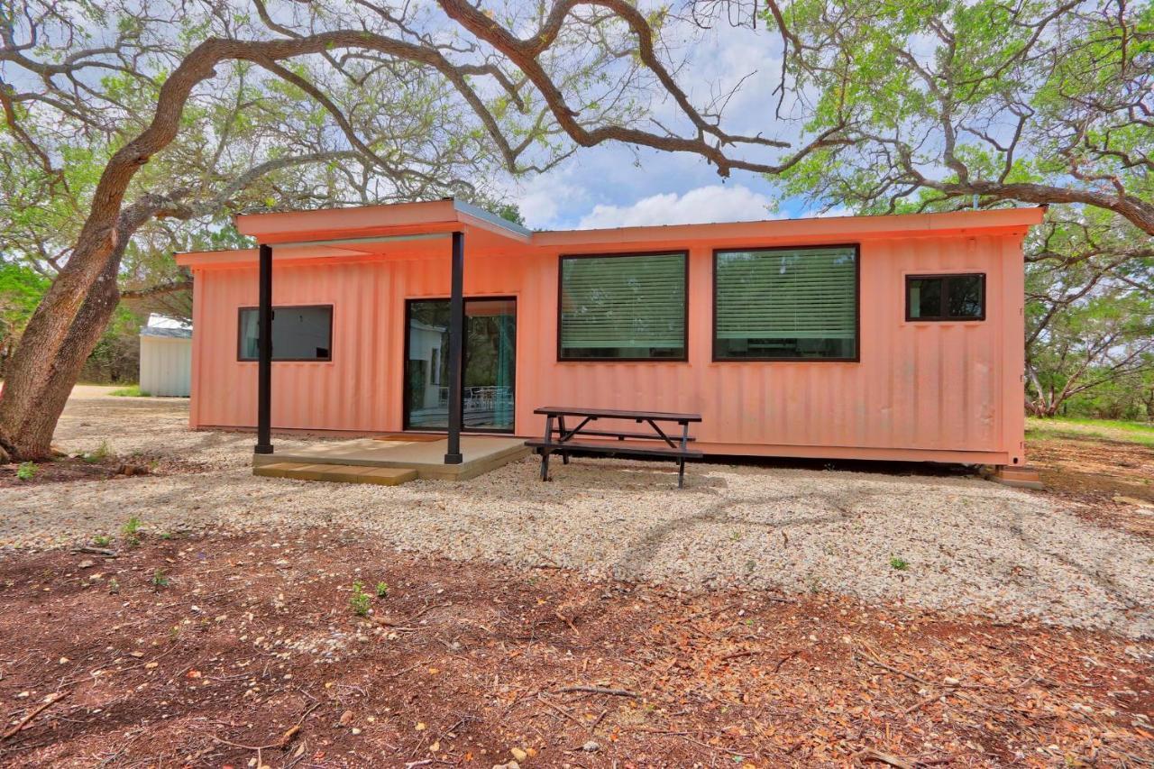 Вилла The Driftwoods - Pink Container House Экстерьер фото